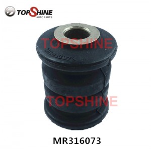 MR316073 Car Auto Parts Suspension Control Arms Rubber Bushing For Mitsubishi