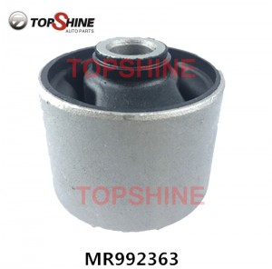 MR992363 Car Auto Parts Suspension Control Arms Rubber Bushing For Mitsubishi