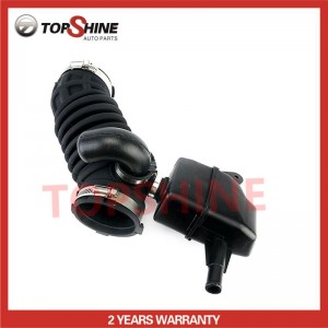 16576-ET00A Wholesale Best Price Auto Parts Air Intake Rubber Hose for Nissan